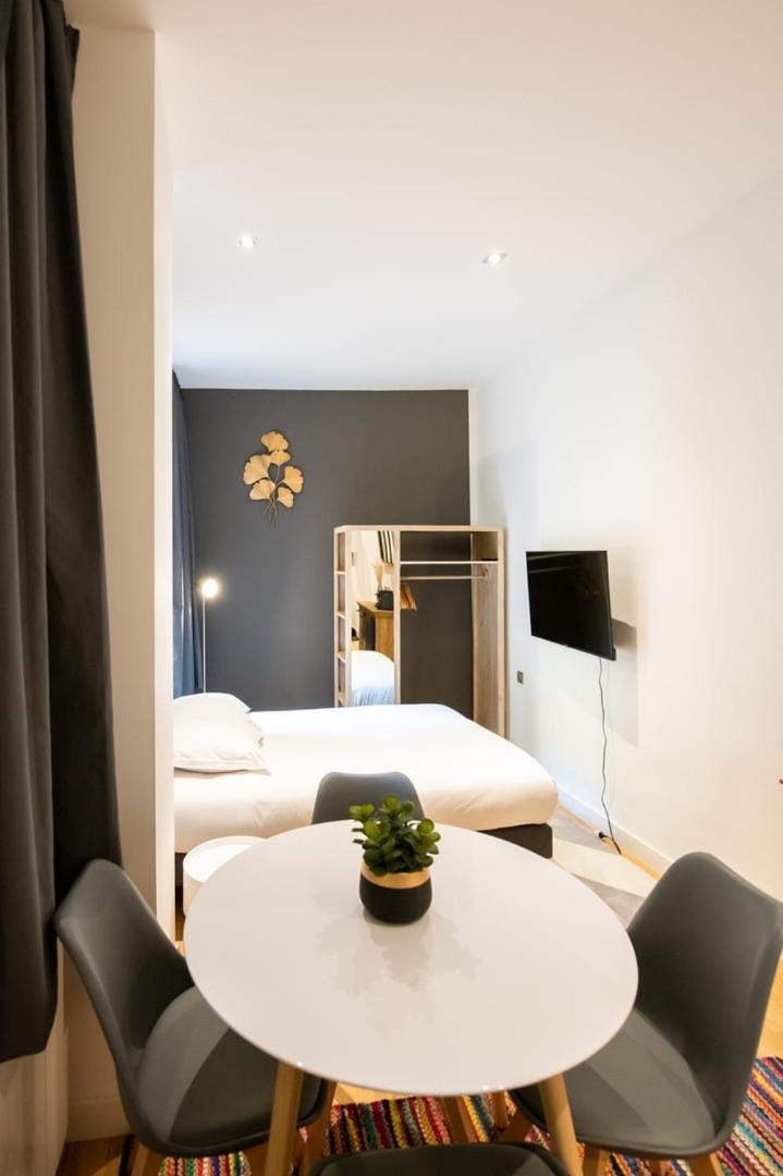 Le St Germain - Petillant Studio Decore Avec Gout En Centre-Ville Lyon Exteriör bild